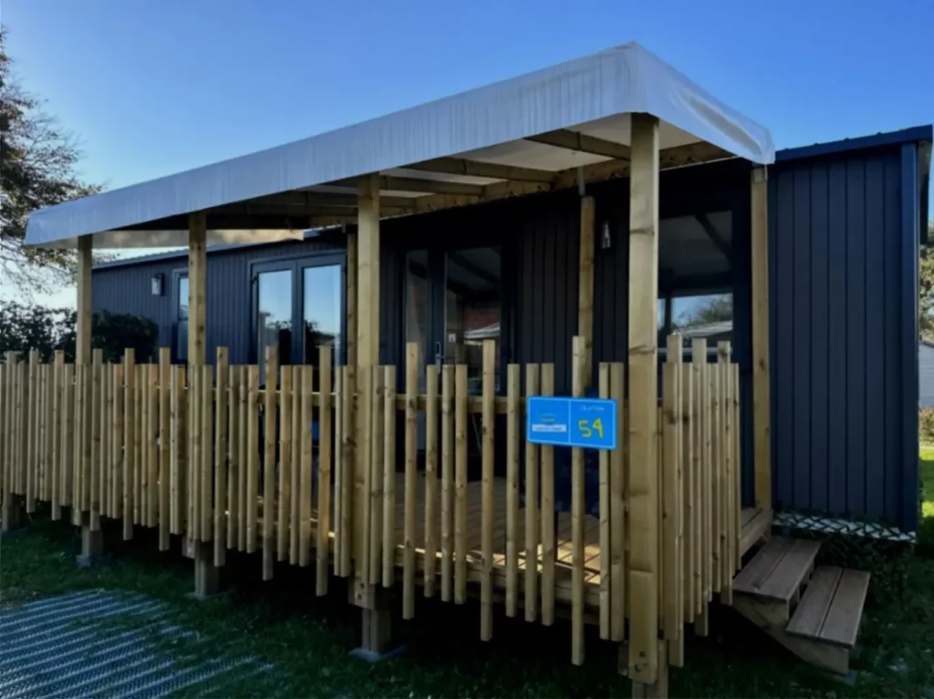 MOBIL-HOME CONFORT + 3 CH 6 PERS 2 SDB