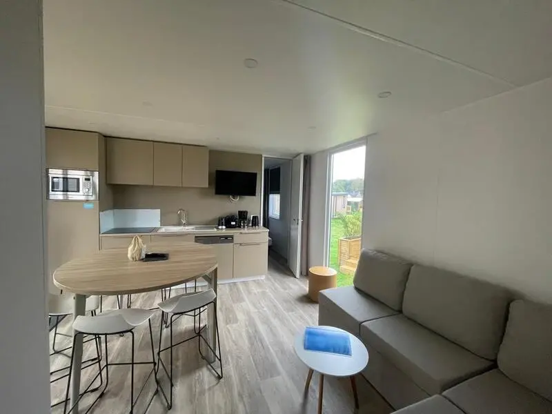 Location de mobil-home de la gamme premium au camping La Croix L'Abbé à St-Valery.